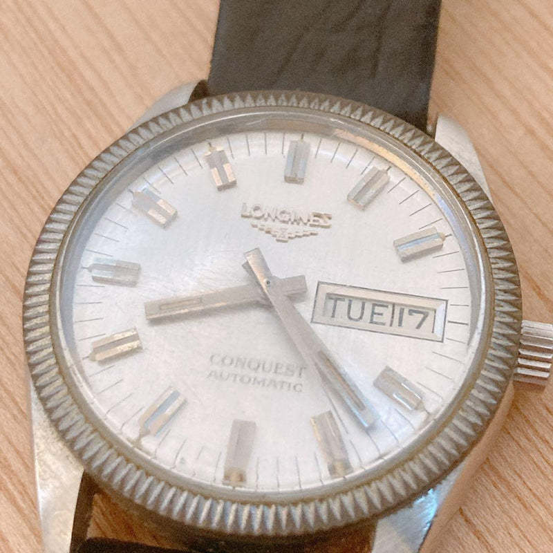 Vintage Longines Conquest Automatic Watch Swiss Made Mens Analog Collectible