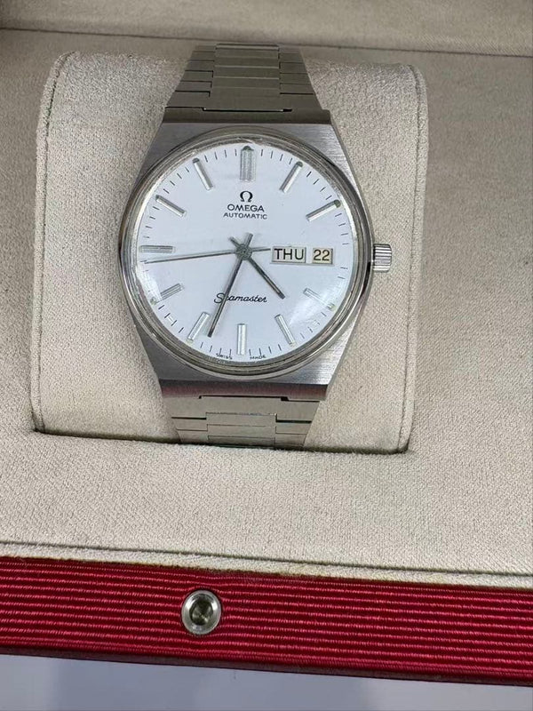 Omega Seamaster Automatic Silver Watch Luxury Swiss Made Divers Watch