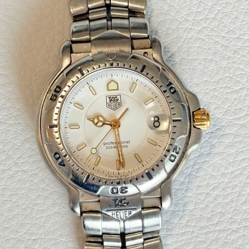 Tag Heuer Wh1251 Professional 200m Quartz Watch Stainless Steel Broken Belt For