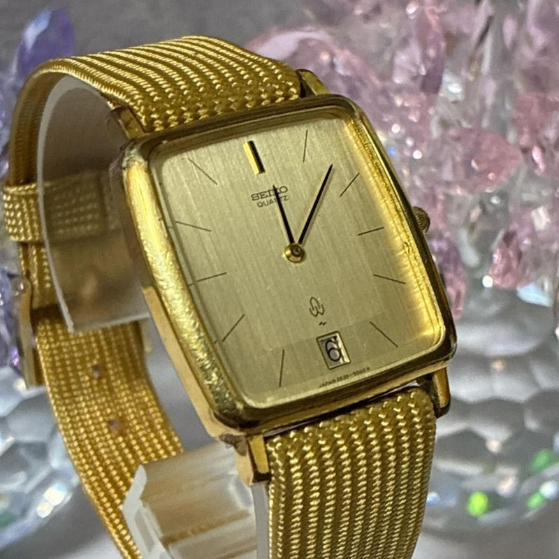 Chariot Watch Two-hand Date Rectangular Gold Dress Watch Vintage Jdm