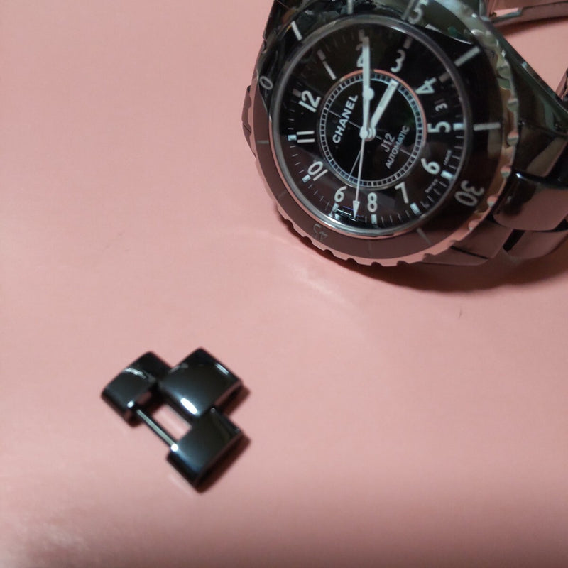 Chanel J12 Black Ceramic Bracelet Link 17mm Band. Mens Size