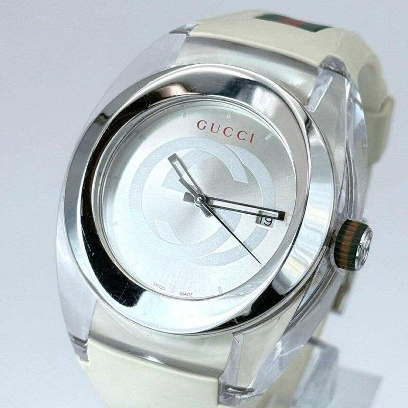 Gucci Sync 137.1 Mens Watch Gg Logo White Face Date Quartz Rubber Strap Silver