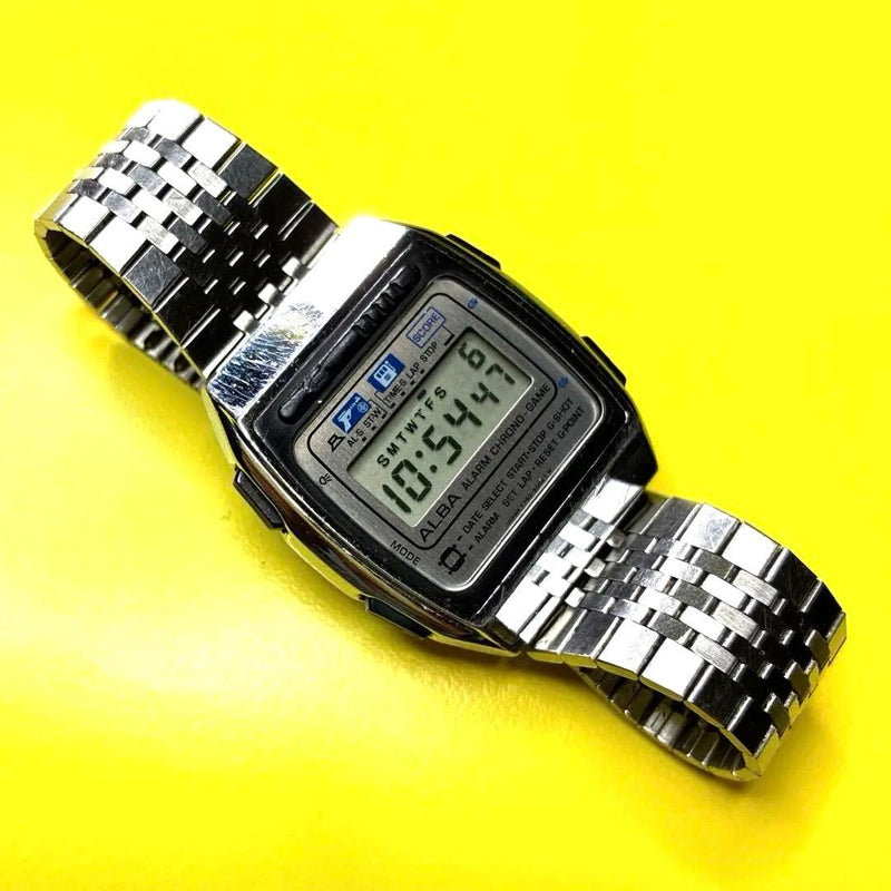 Seiko Alba Alarm Chrono-game Wristwatch Japanese Vintage Digital Quartz Mens