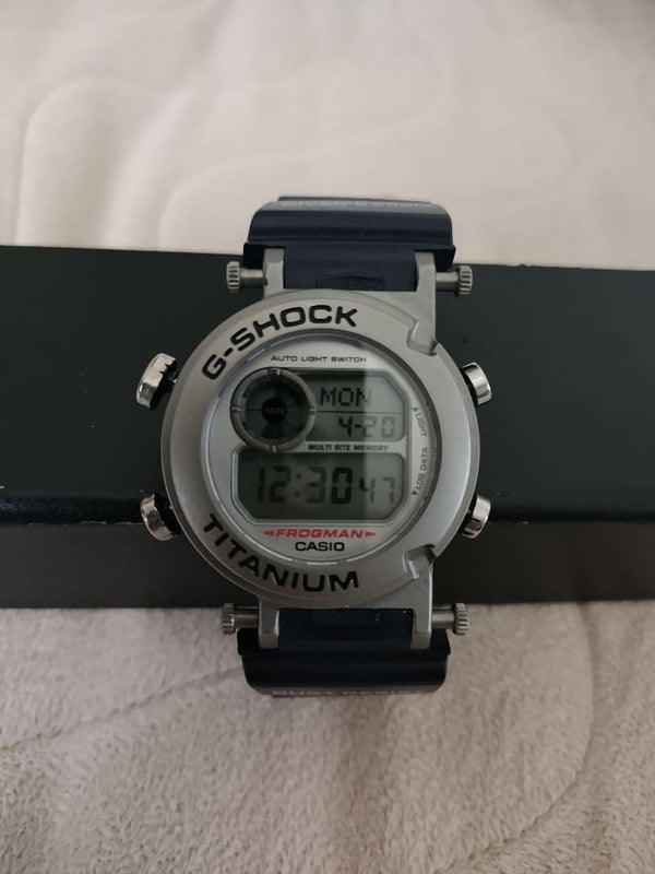G-shock Frogman Mens Wristwatch Japanese Vintage Dive Watch Digital Quartz