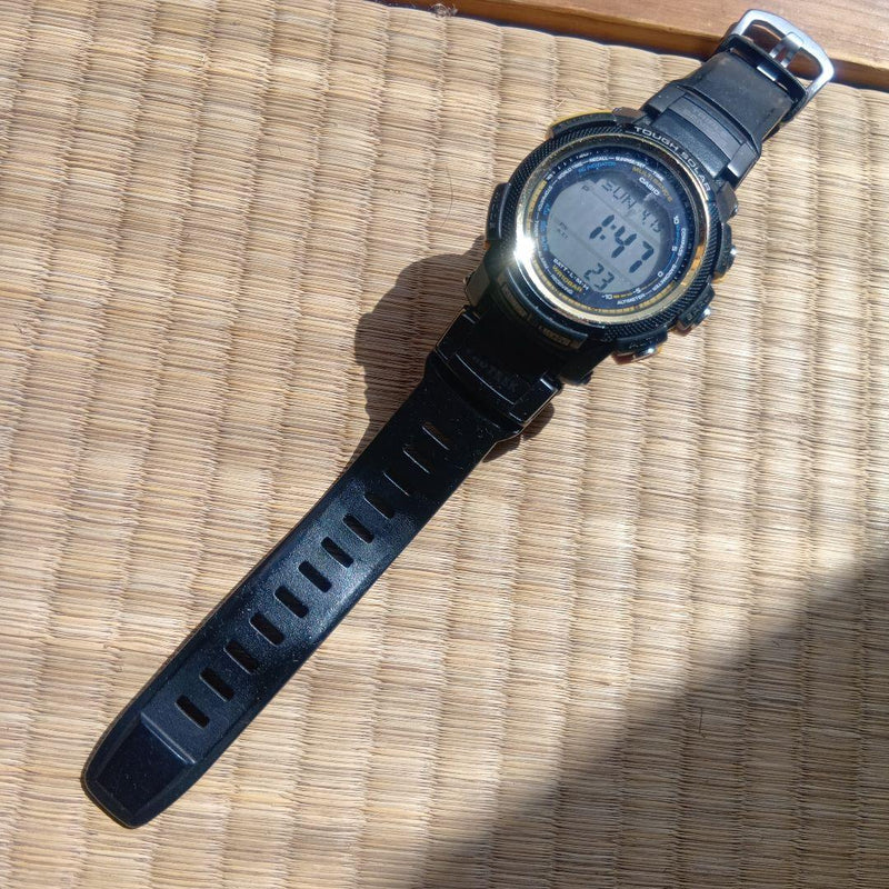Casio Pro Trek Prw-2000a Digital Wristwatch Japanese Solar Triple Sensor