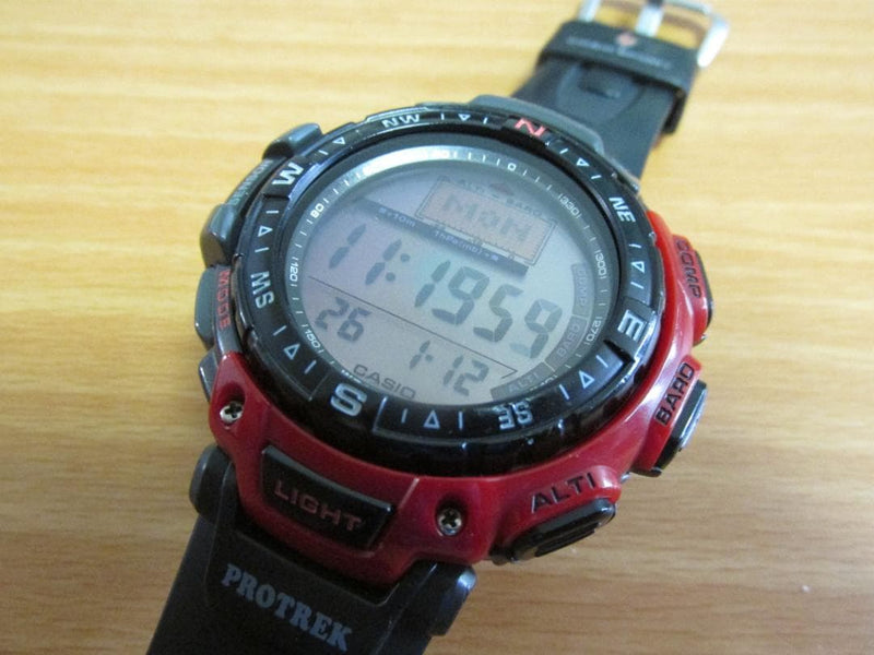 Pro Trek Prg-40 Red Digital Watch Japanese Vintage Outdoor Sports