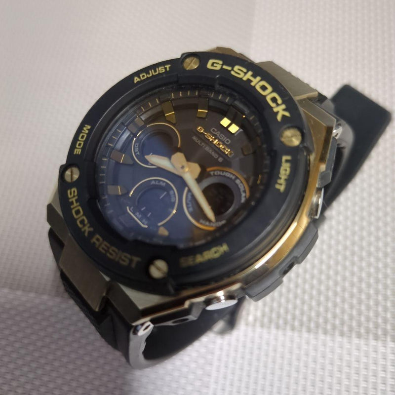 Casio G-shock Gst-w300g-1a9jf Black Gold Japanese Radio Solar Mens Wristwatch