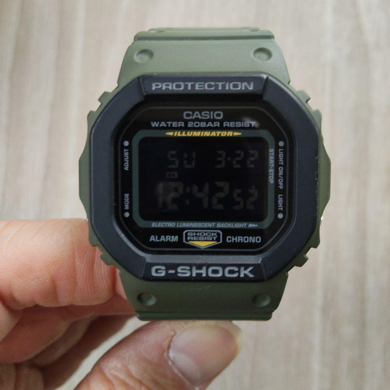 Casio G-shock Japanese Vintage Digital Wristwatch Mens Quartz Black Resin