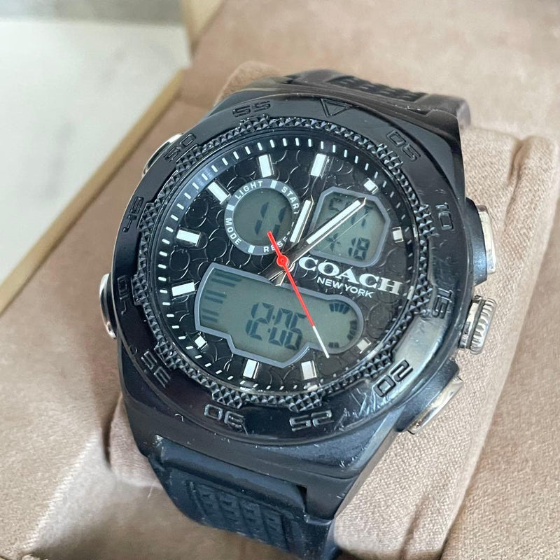 Coach Signature Analog Digital Mens Wristwatch Japanese Rubber Band Vintage