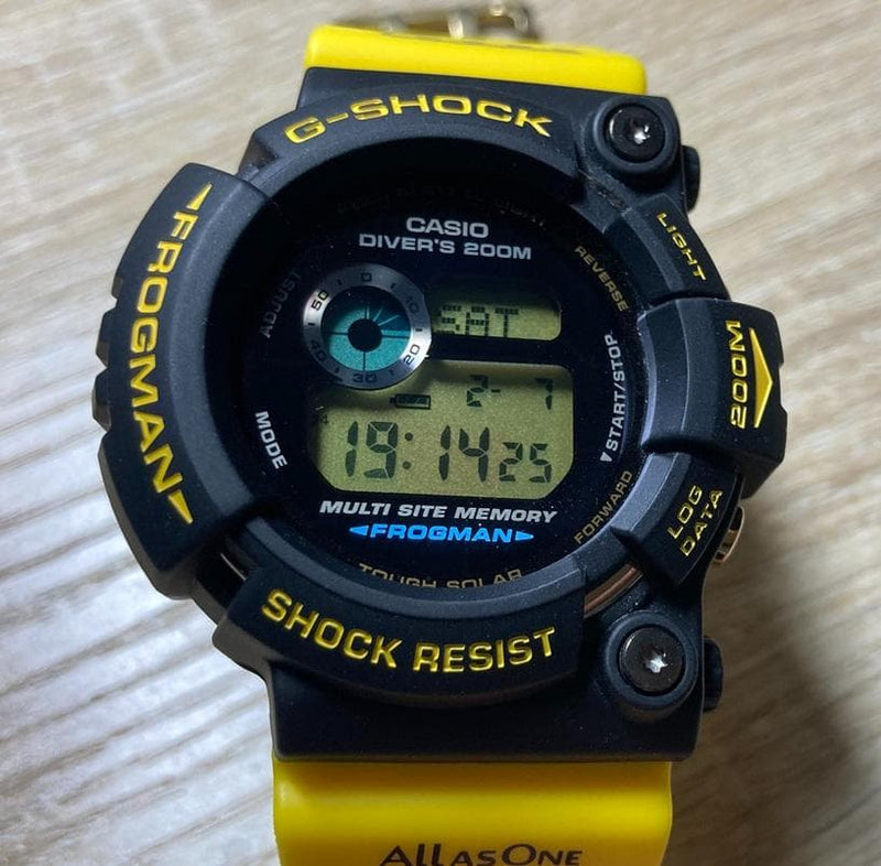 G-shock Frogman Gw-204k Mens Dive Watch Japanese Vintage Digital