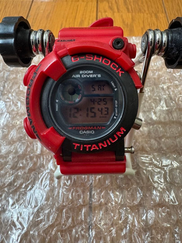 G-shock Dw-8200nt2-4jr Frogman Titanium Japanese Vintage Diver Watch Collector