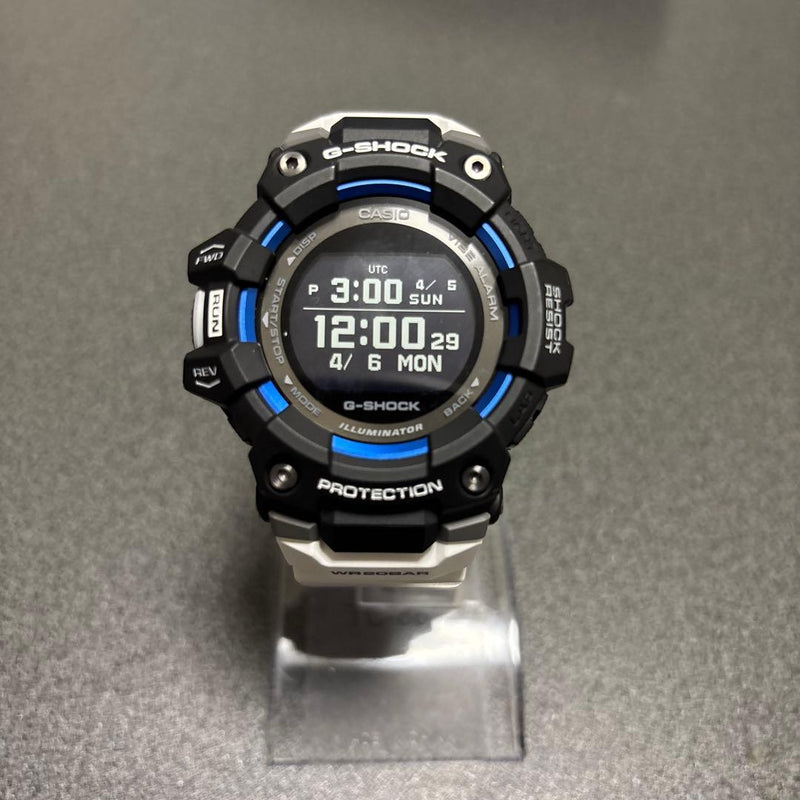 Casio G-shock G-squad Gbd-100-1a7jf Mens Digital Wristwatch Japanese Sports