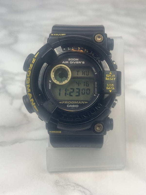 G-shock Frogman Dw-8200 Custom Japanese Vintage Mens Wristwatch Diver Watch