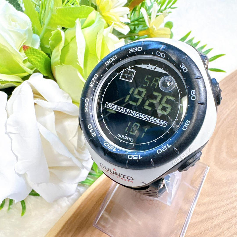Battery Replaced Suunto Vector Outdoor Digital Wristwatch Japanese Vintage Mens