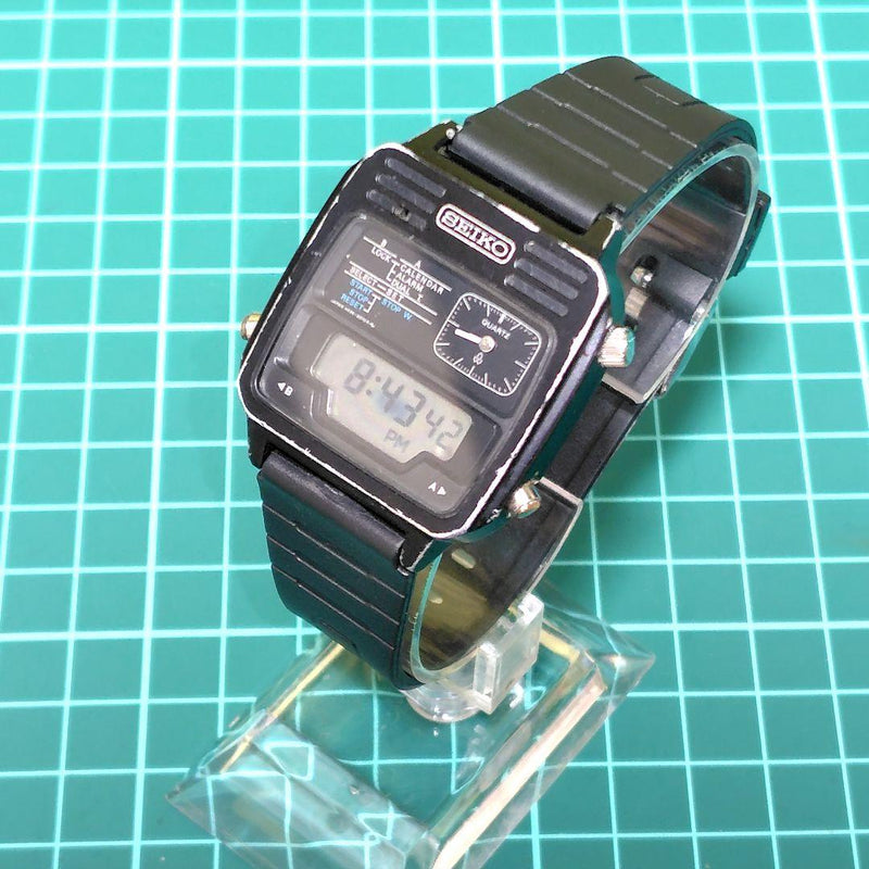 H239-5060 Digital Lcd Quartz Wristwatch Japanese Vintage Mens Stainless