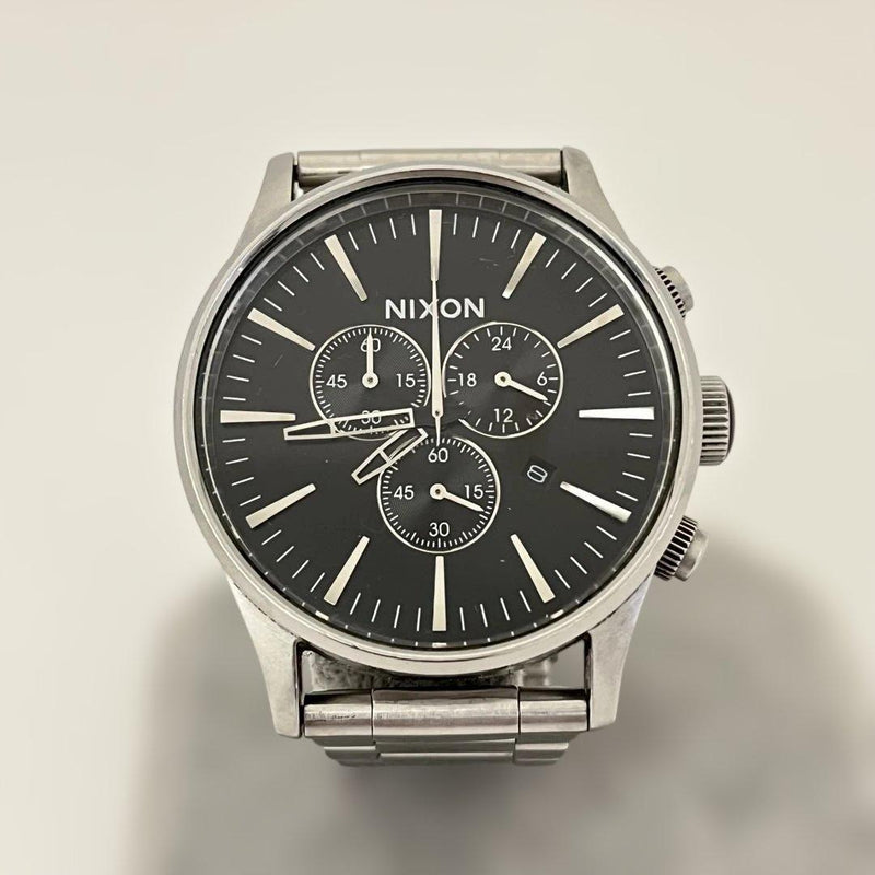 Nixon The Sentry Chrono Mens Wristwatch Japanese Quartz Stainless Steel Vintage