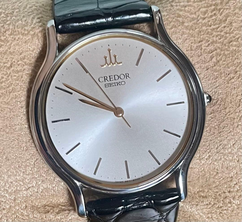 Credor Seiko Mens Quartz Wristwatch Japanese Vintage Stainless Steel Dress