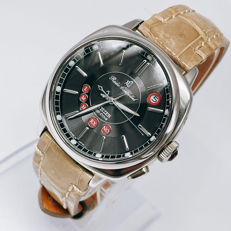 Working Citizen Xc Solar Mens Wristwatch Date Vintage Retro Japanese Stainless