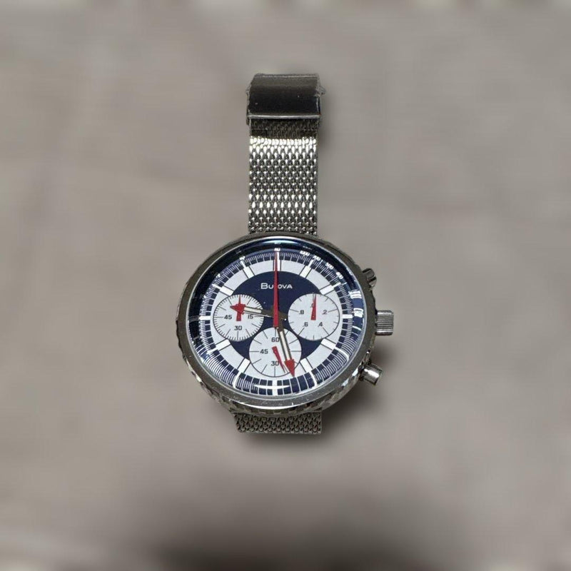 Chronograph Wristwatch 50m Water Resistant Japanese Vintage Mens Quartz
