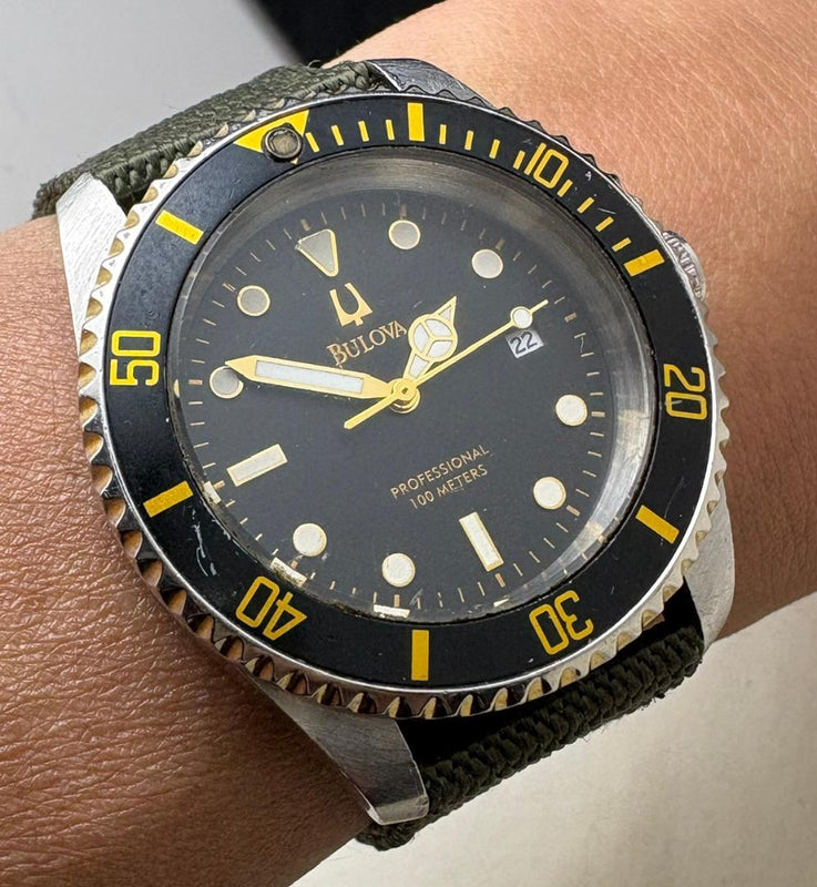 Bulova Quartz Military Style Diver Mens Wristwatch Japanese Vintage Stainless