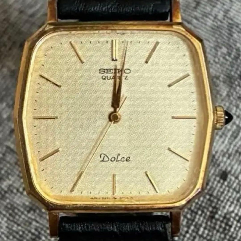 Seiko Dolce Mens Wristwatch Japanese Vintage Quartz Analog Gold Plated