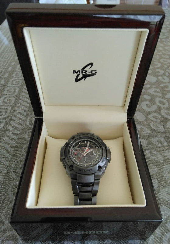 Casio G-shock Mr-g Solar Titanium Quartz Mens Fashion Wristwatch Japanese