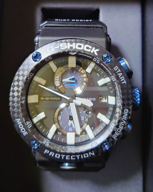 G-shock Gravitymaster Gwr-b1000-1a1jf Mens Carbon Fiber Japanese Wristwatch