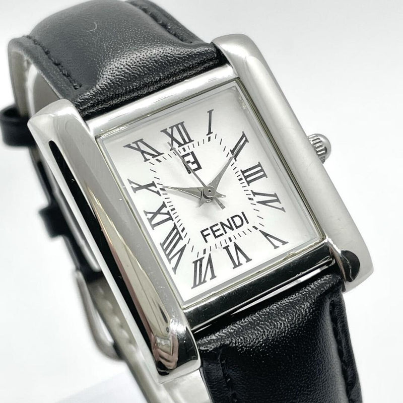 Fendi Rectangular Roman Dial Quartz Ladies Wristwatch Japanese Vintage Gold