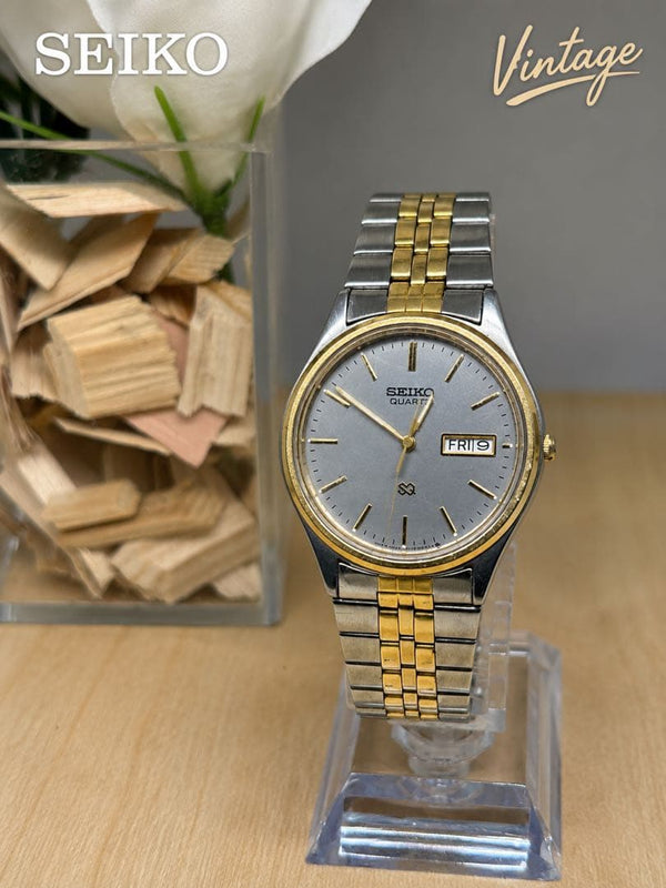 Vintage  Quartz Mens Wristwatch Japanese Working Analog Stainless Steel