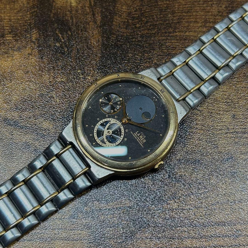 Citizen Club La Mer Moon Sign Quartz Wristwatch Japanese Vintage Mens Watch