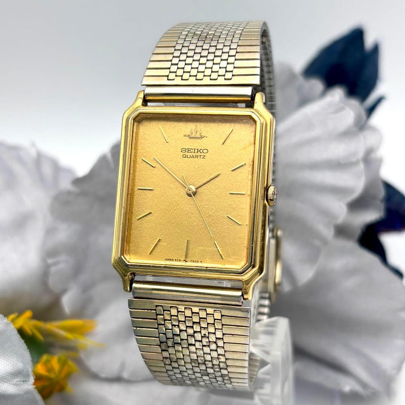 Working Seiko Quartz Mens Wristwatch Gold Square Tank Japanese Vintage