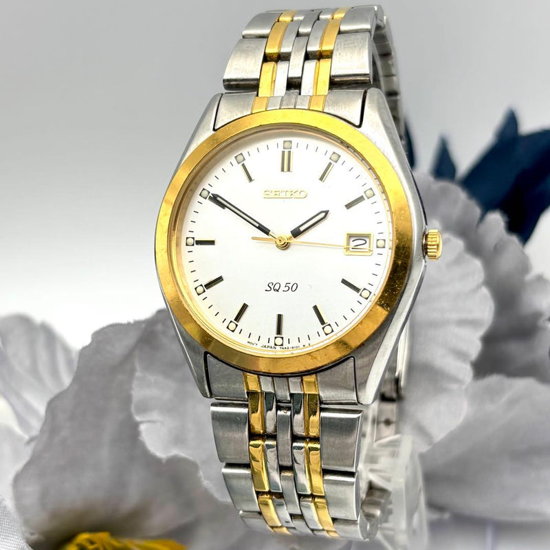 Sq 50 7n42-8070 Quartz Mens Wristwatch Japanese Vintage Two-tone