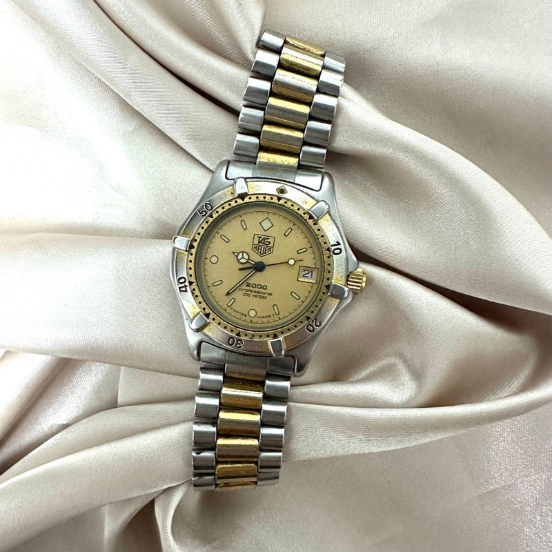 Tag Heuer 2000 Professional 200m Quartz Mens Wristwatch Vintage Japanese