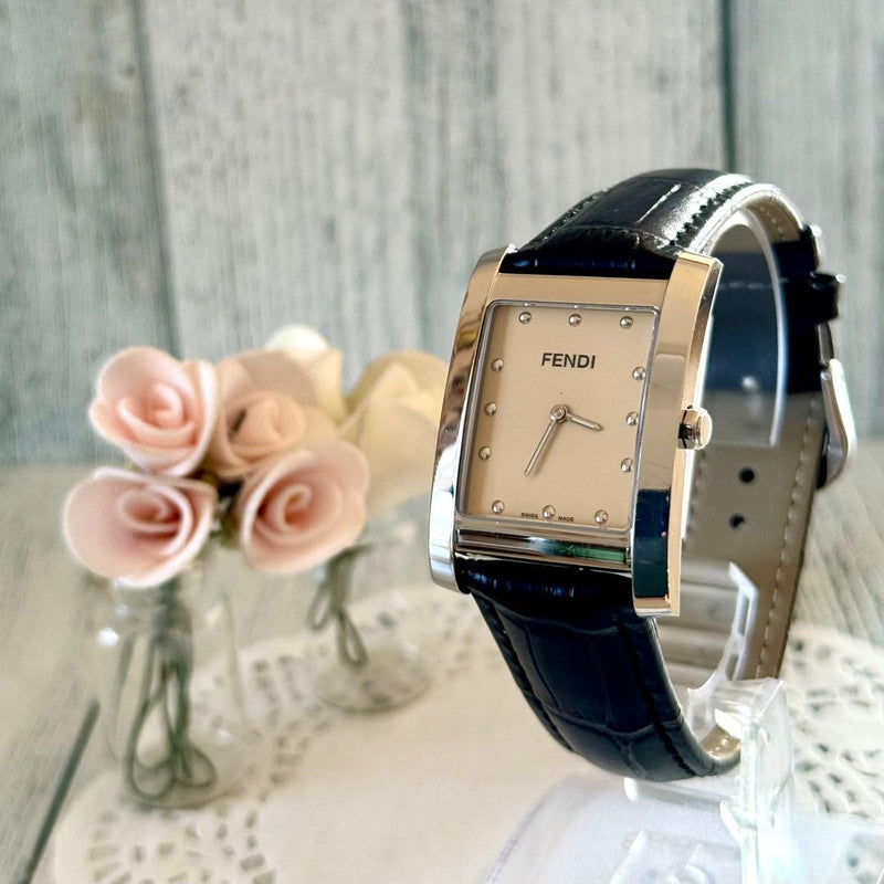 Fendi 7000g Vintage Ladies Wristwatch Beige Tone Square Dial Japanese Quartz