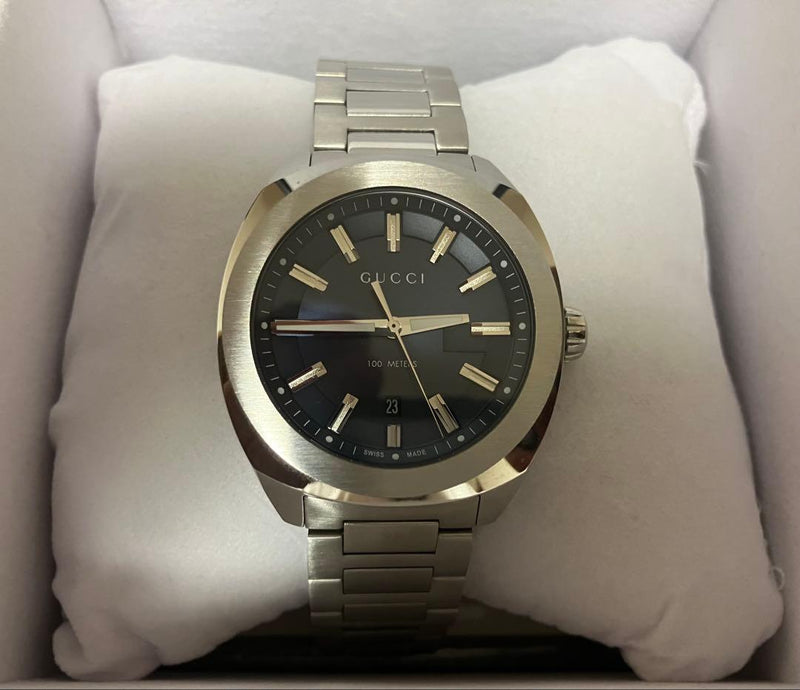 Gucci Ya142303 Mens Wristwatch Japanese Quartz Stainless Steel Luxury Fashion
