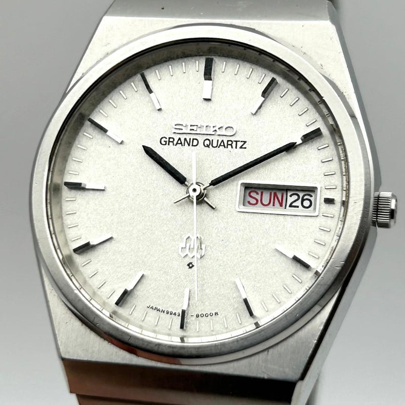 Seiko Grand Quartz 9943-8000 Mens Wristwatch Guilloche Dial Japanese Vintage