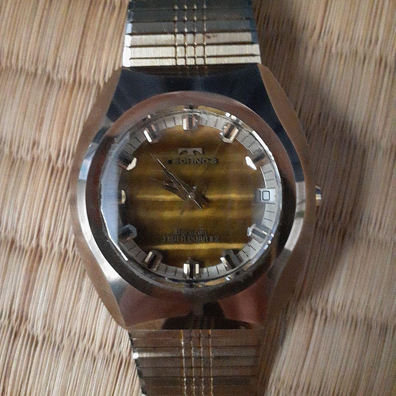 Technos Gold Tone Analog Quartz Wristwatch Japanese Vintage Mens Broken Parts