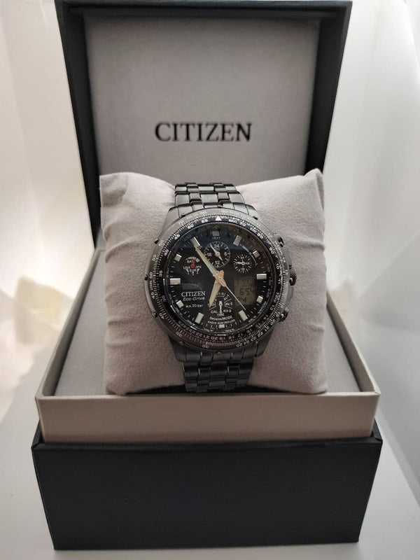 Promaster U600-t011560 All Black Titanium Radio Solar Mens Wristwatch