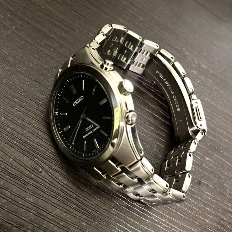 Working Seiko Dolce Sady005 Titanium Mens Wristwatch Japanese Solar Powered