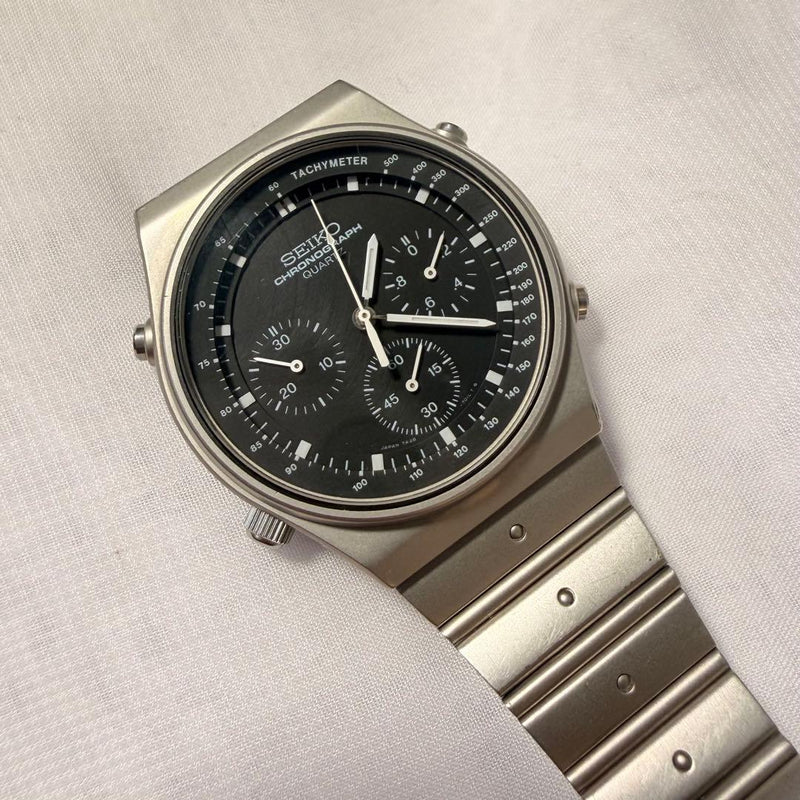 Seiko Chronograph Mens Wristwatch Black Japanese Vintage Mechanical Stainless