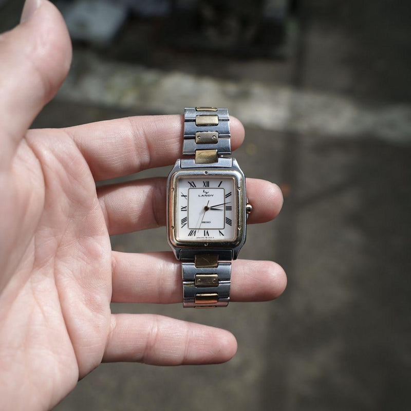 80s Vintage  Landy Santos Roman Dial Japanese Mens Wristwatch Stainless