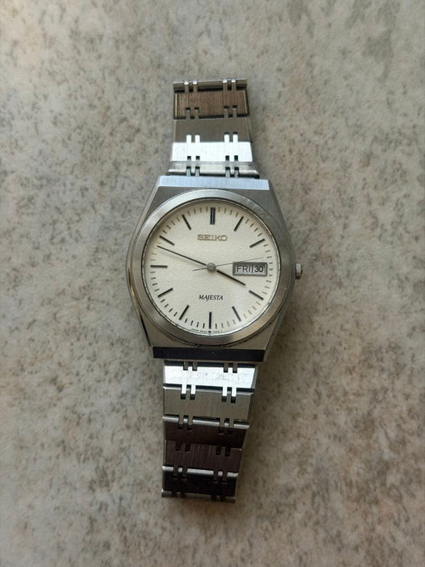 Seiko Majesta 9533-7000 Quartz Mens Wristwatch Japanese Vintage Stainless Steel
