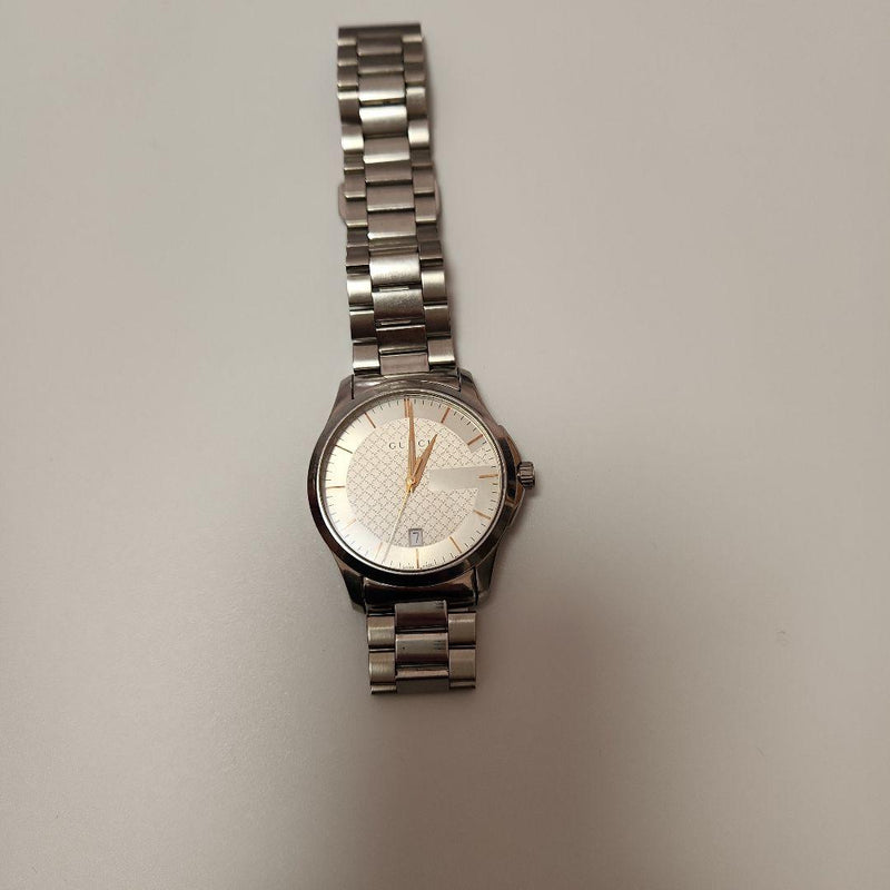 Gucci Timeless 126.4 Quartz Mens Wristwatch Swiss Made Stainless Steel Vintage