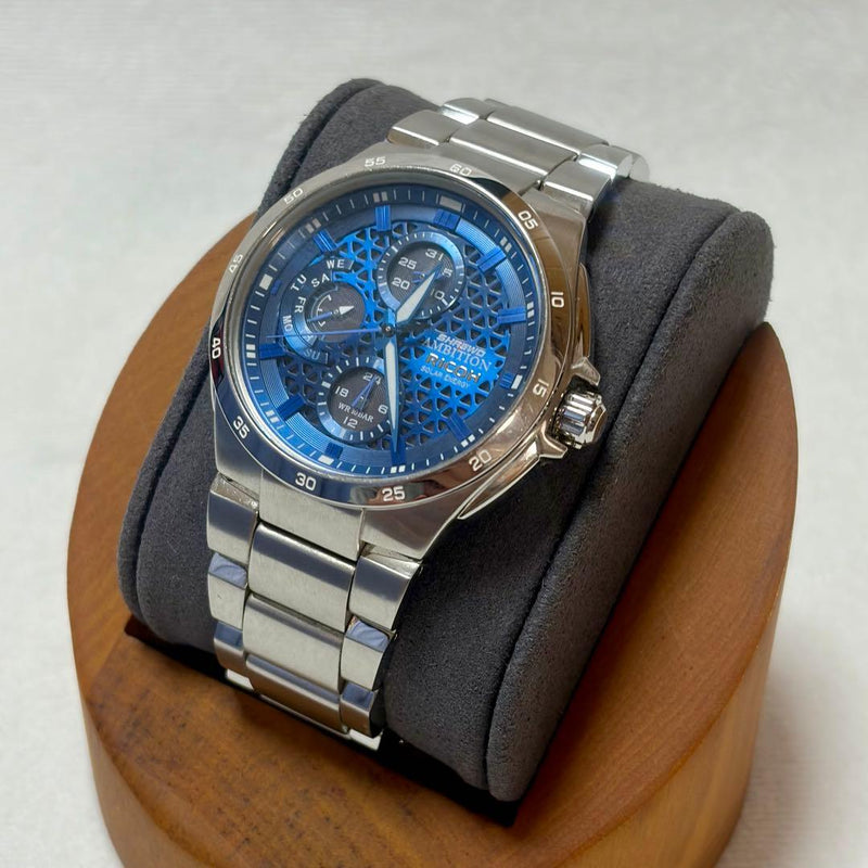 Ricoh Elemex 759002 Quartz Solar Mens Wristwatch Japanese Vintage Stainless