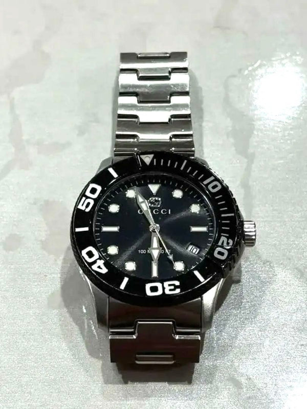 Working Gucci Diver Date Watch Mens Japanese Vintage Quartz Stainless Steel