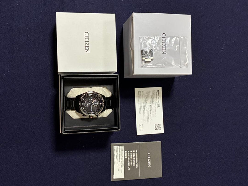 Citizen Attesa Eco-drive Solar Radio Mens Wristwatch Japanese Titanium Vintage