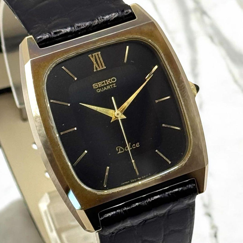 Working Seiko Dolce Quartz Mens Wristwatch Square Black Dial Japanese Vintage