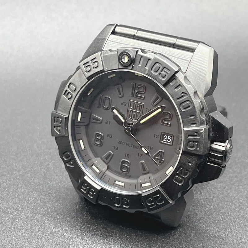 Luminox 3250 Series 3252b.o Swiss Made Mens Wristwatch Dive Watch Collector Item