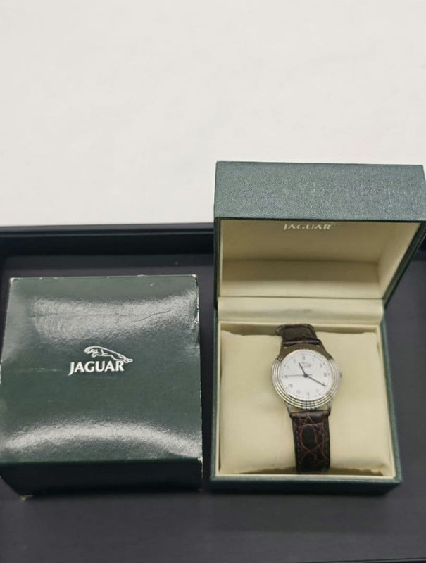 Jaguar Mens Wristwatch Japanese Vintage Quartz Analog Stainless Steel Luxury