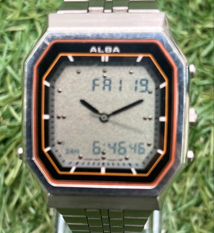 Seiko Alba Square Silver Mens Wristwatch Vintage Japanese Quartz Analog